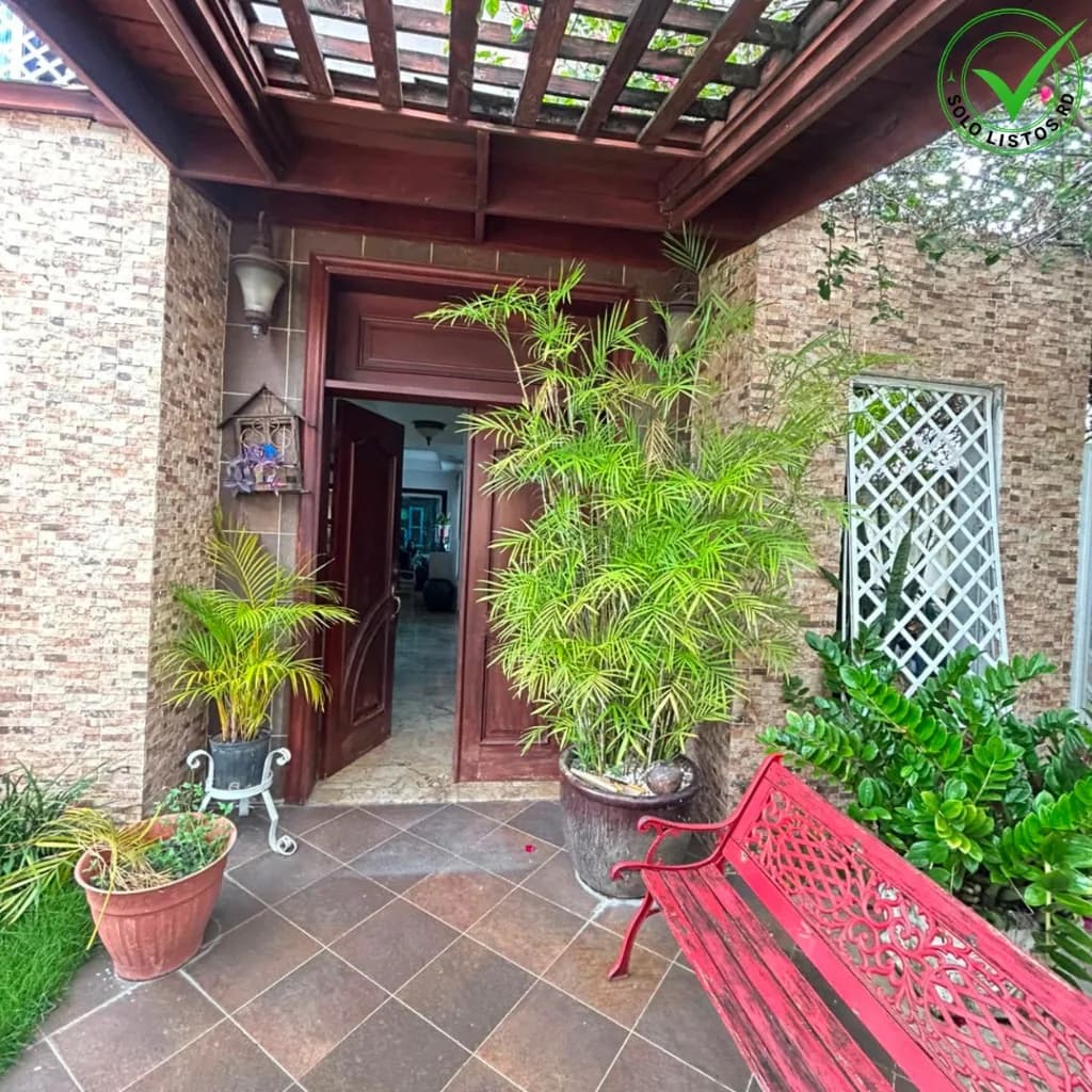 Apartamento exclusivo con piscina y terraza privada