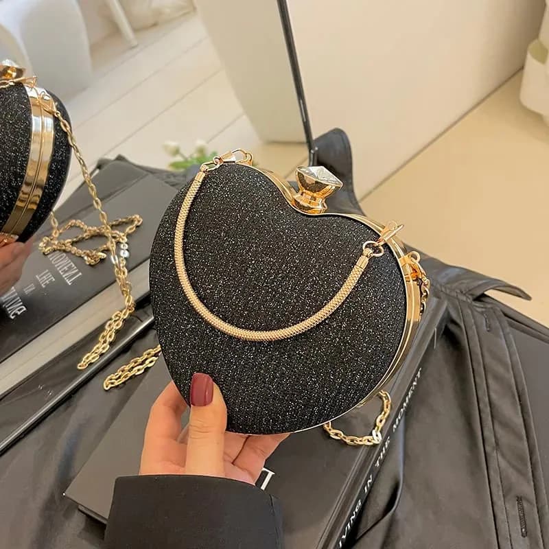 Bolso de Fiesta Tipo Clutch en Forma de Corazón con Brillo Escarchado y Detalles Dorados